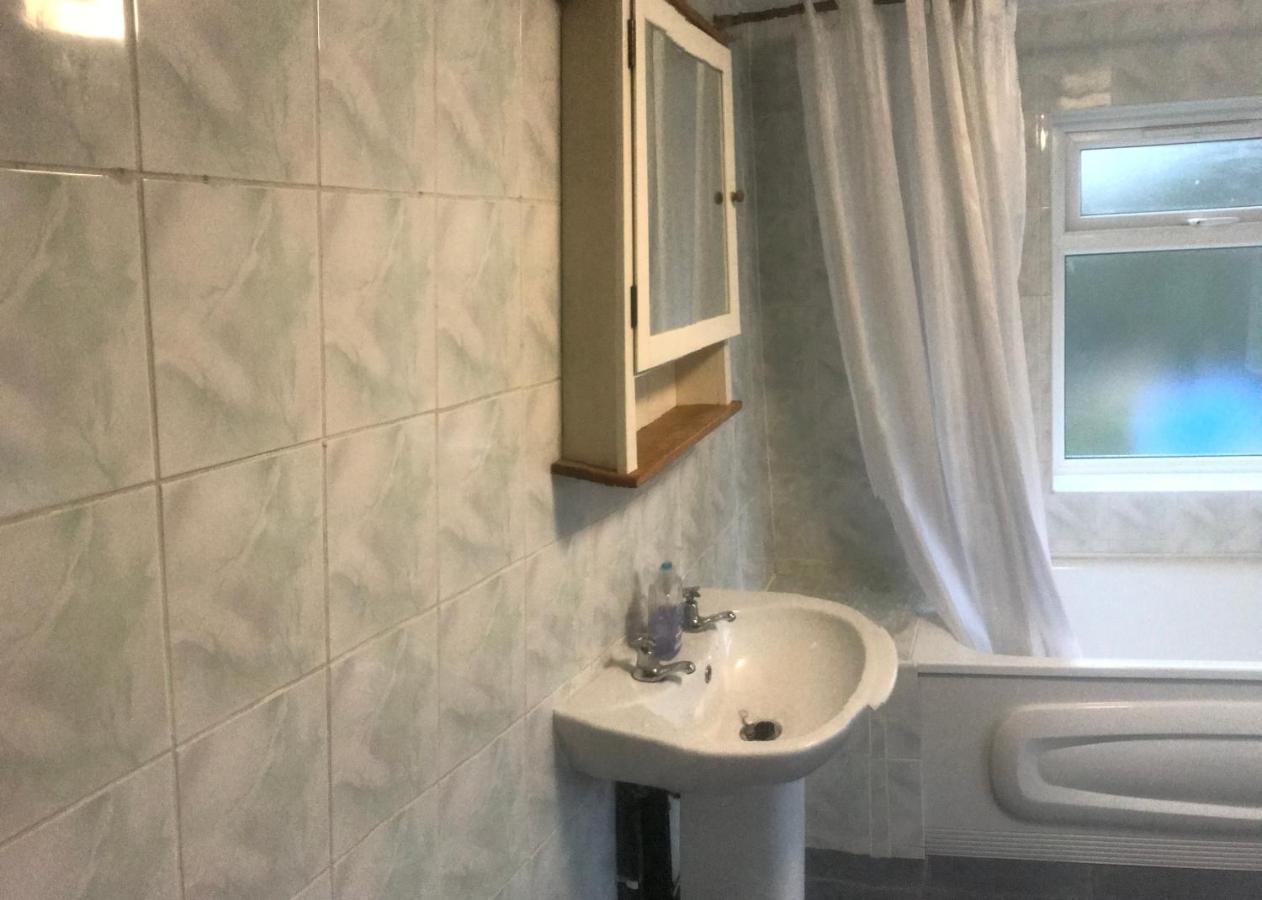 New Cross House Apartment Wolverhampton Bagian luar foto