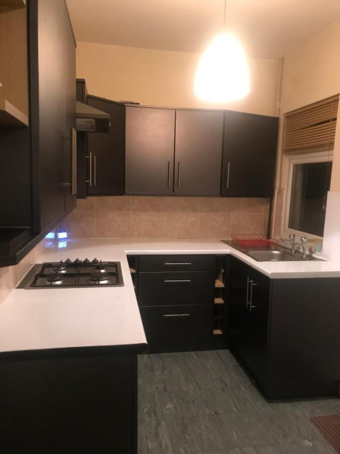 New Cross House Apartment Wolverhampton Bagian luar foto